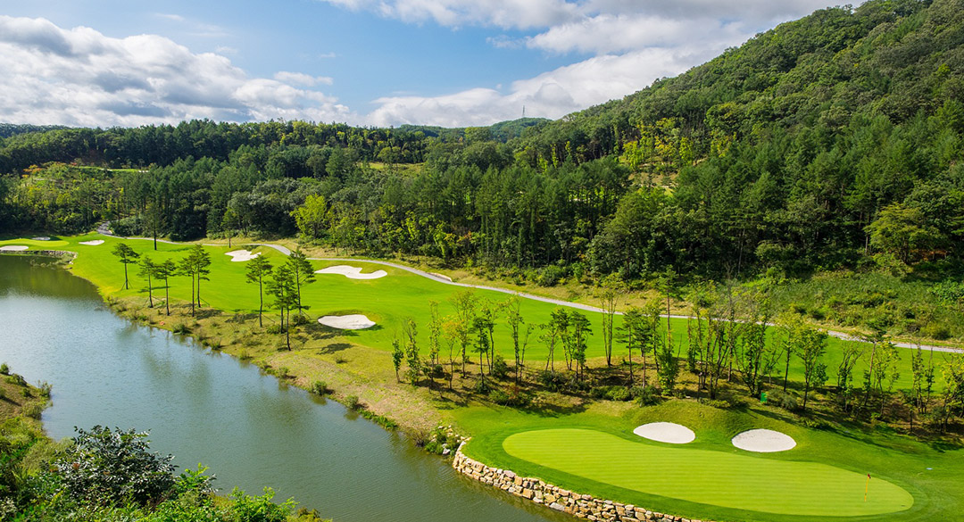 클럽모우컨트리클럽 골프장 예약 이미지 4