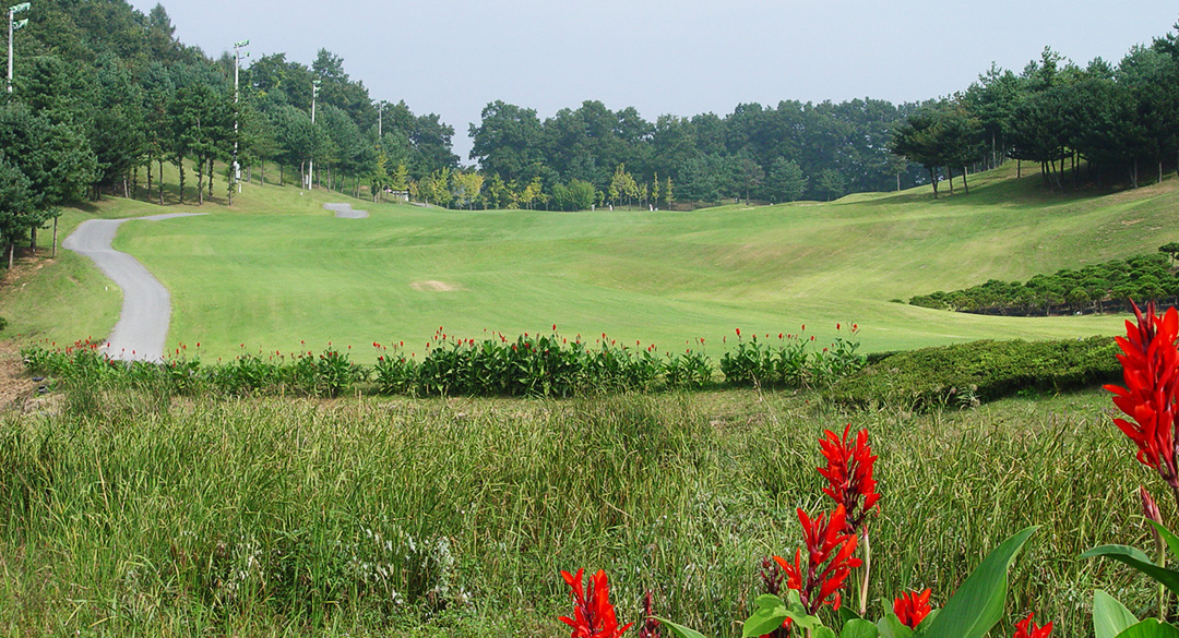 임페리얼레이크컨트리클럽 골프장 예약 이미지 4