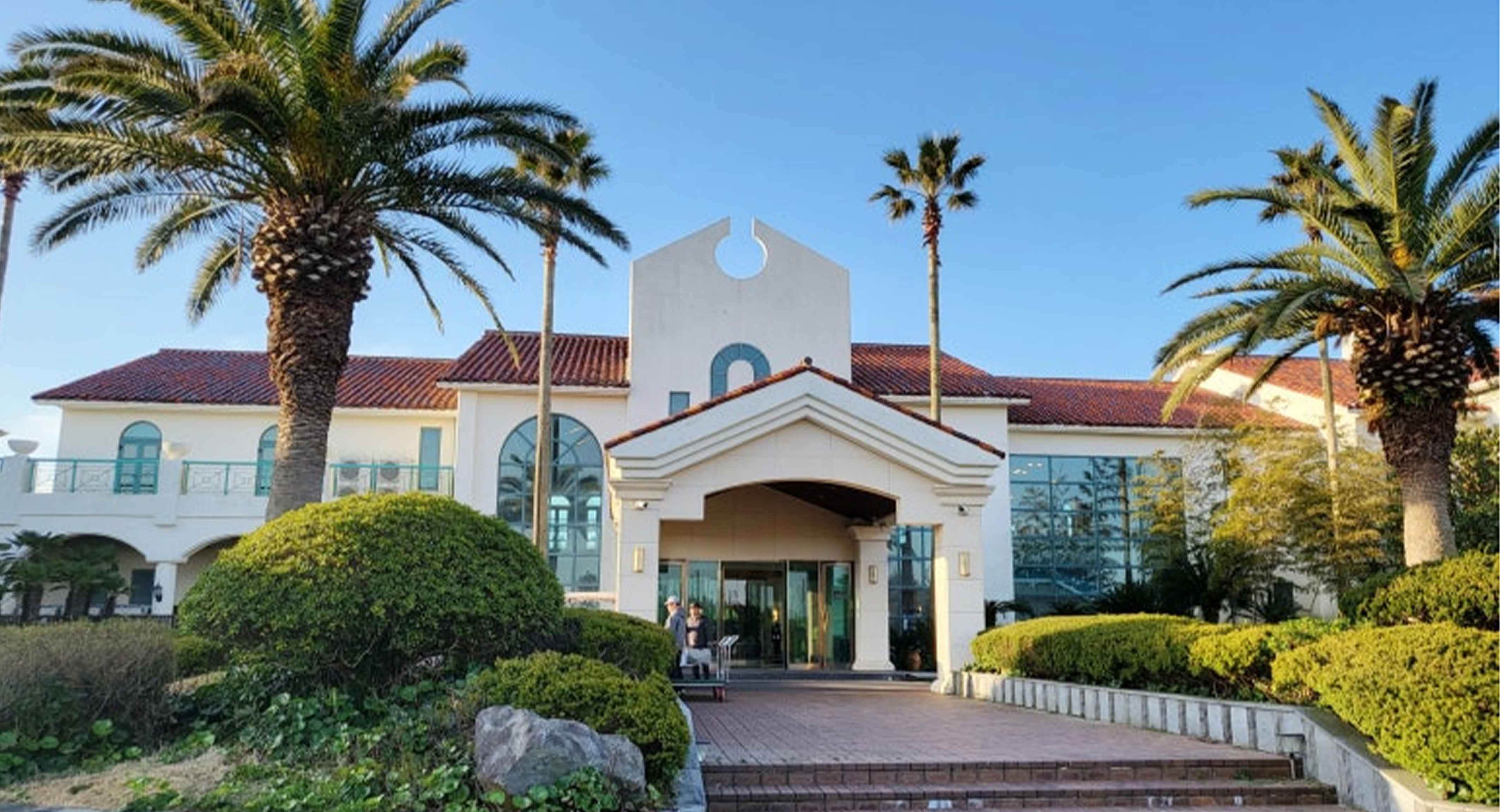 크라운컨트리클럽 골프장 예약 이미지 2