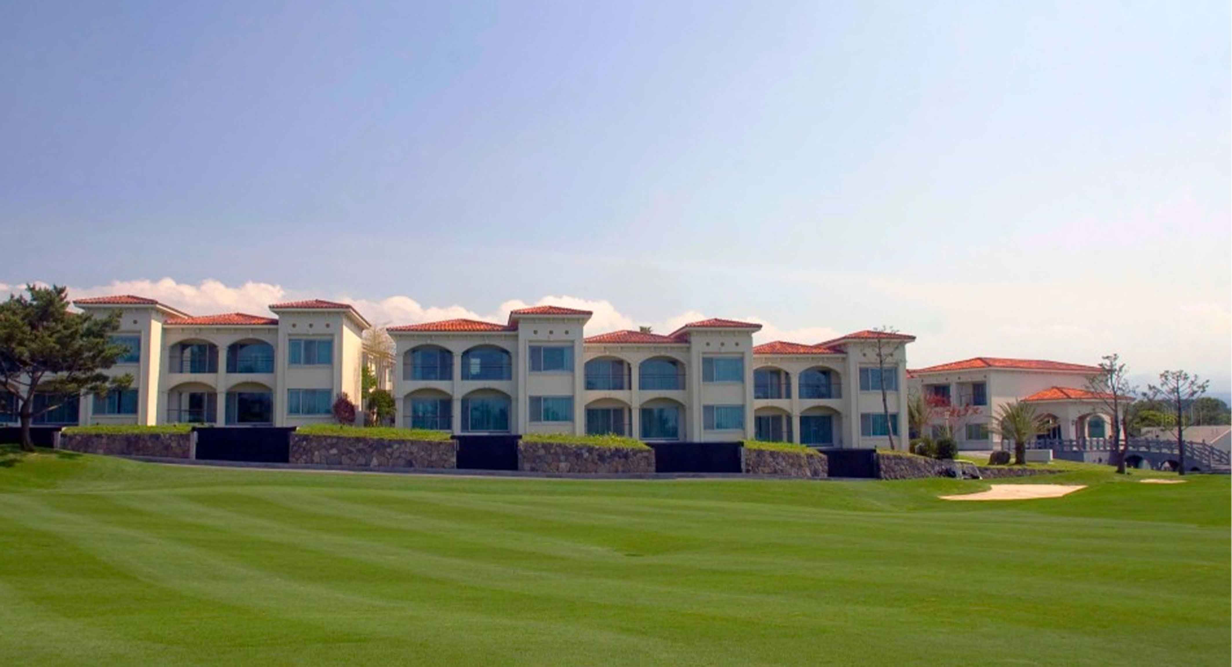 크라운컨트리클럽 골프장 예약 이미지 9